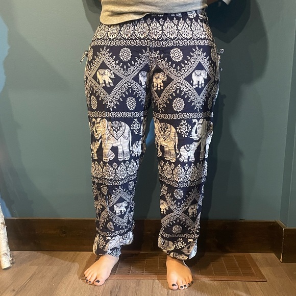 Womens Elephant pants - Picture 2 of 4